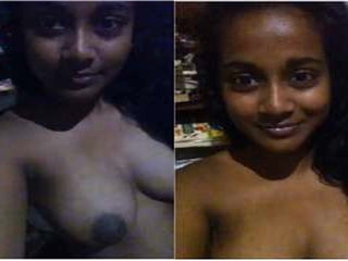 Today Exclusive- Cute Lankan Girl Showing Her...